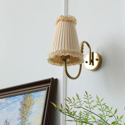 Mcveigh Wall Lamp