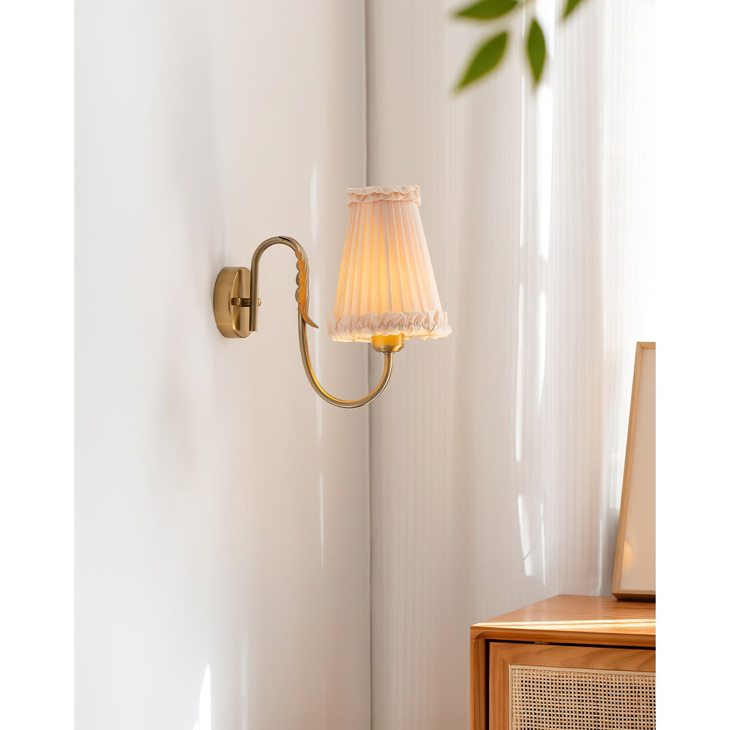 Mcveigh Wall Lamp