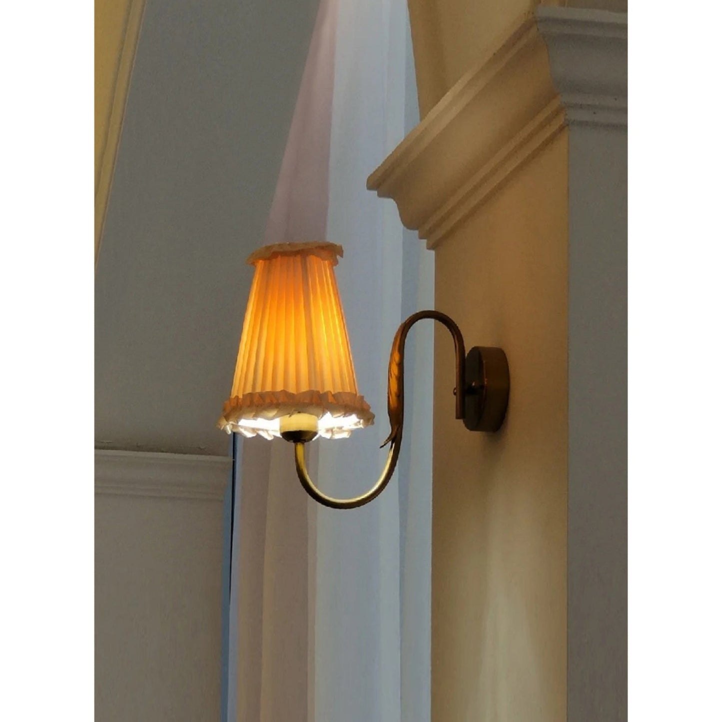 Mcveigh Wall Lamp